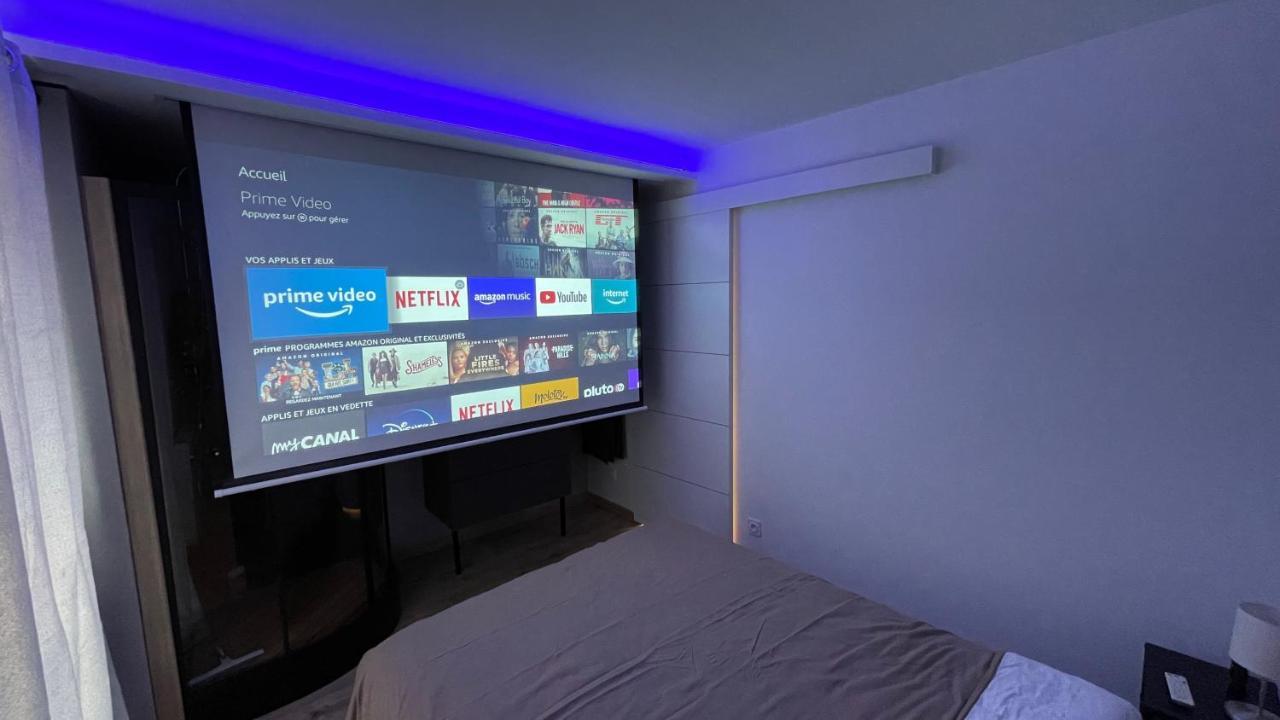 Bienvenue chez vous appartement en RDC avec espace extérieur privé Dole Extérieur photo