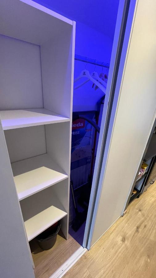Bienvenue chez vous appartement en RDC avec espace extérieur privé Dole Extérieur photo